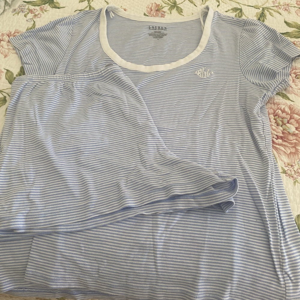 Ladies Pajamas Large And Medium